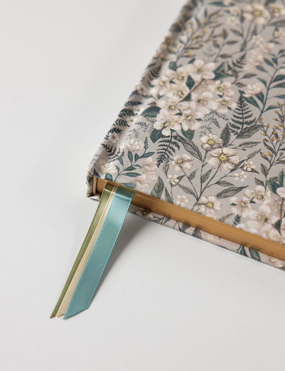 2026 Desktop Linen Bound Planner - Ivory Garden