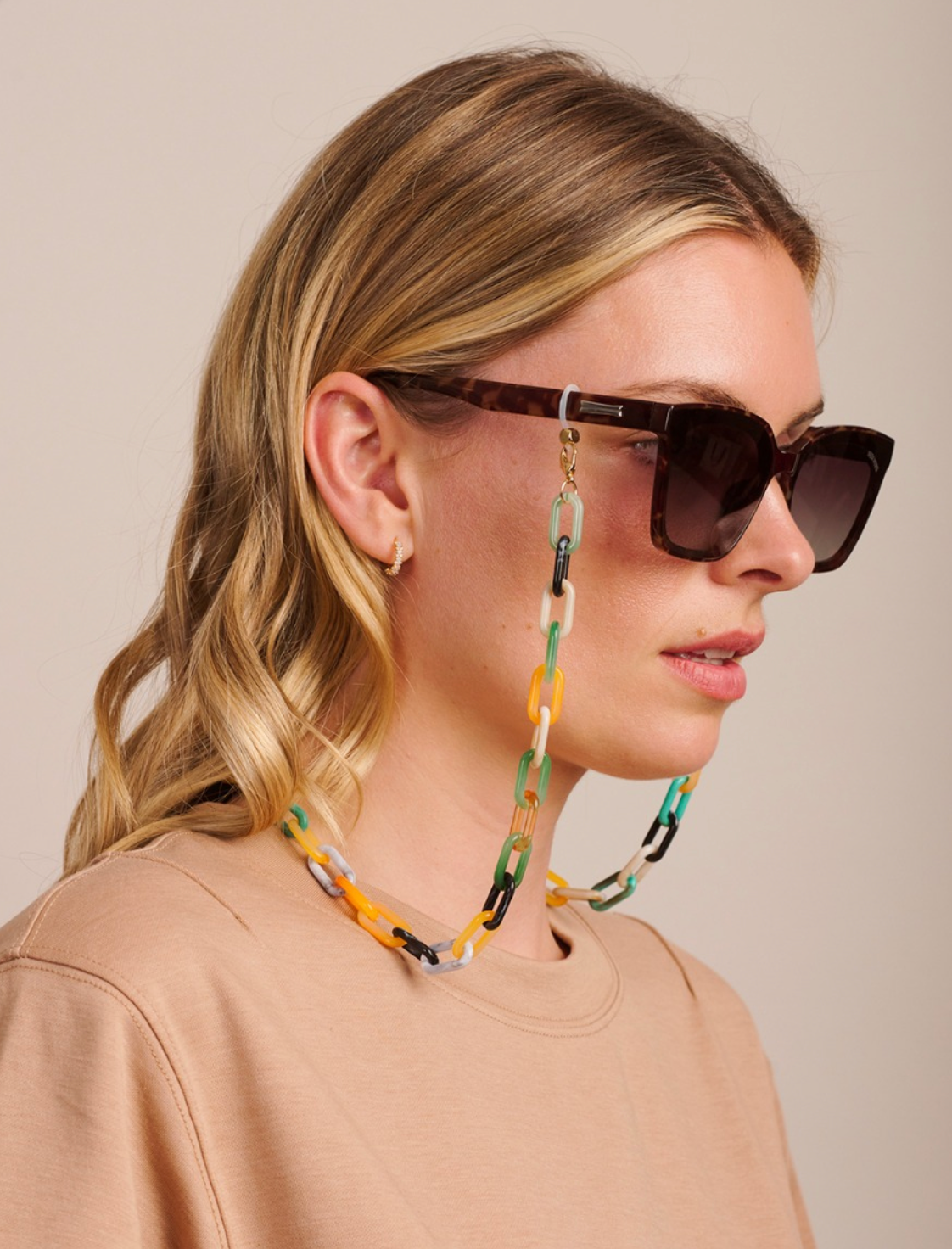 The Vicky Glasses Chain