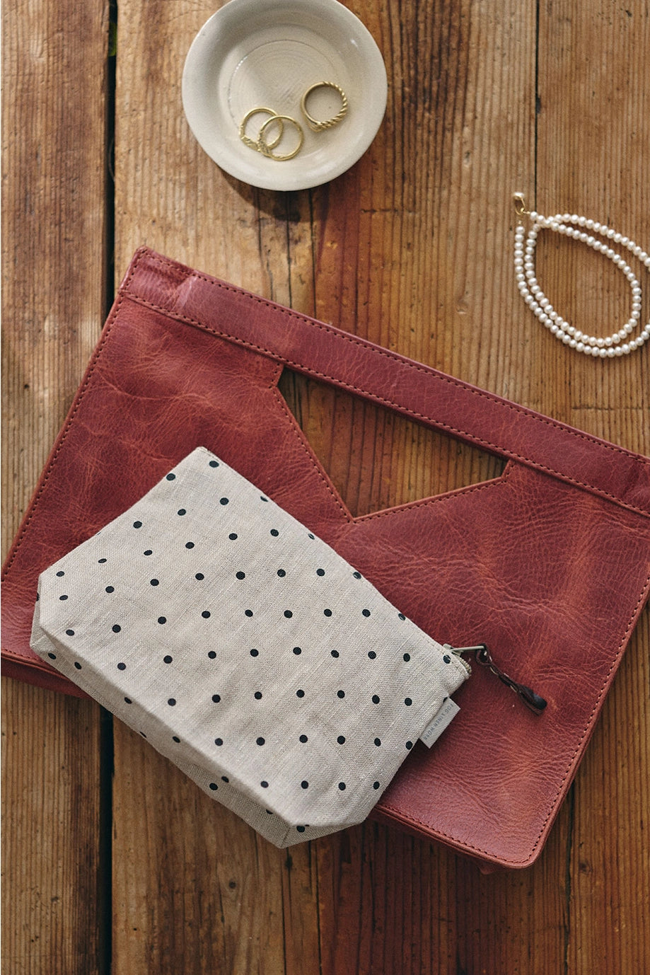 Chris Pouch - Natural Dot