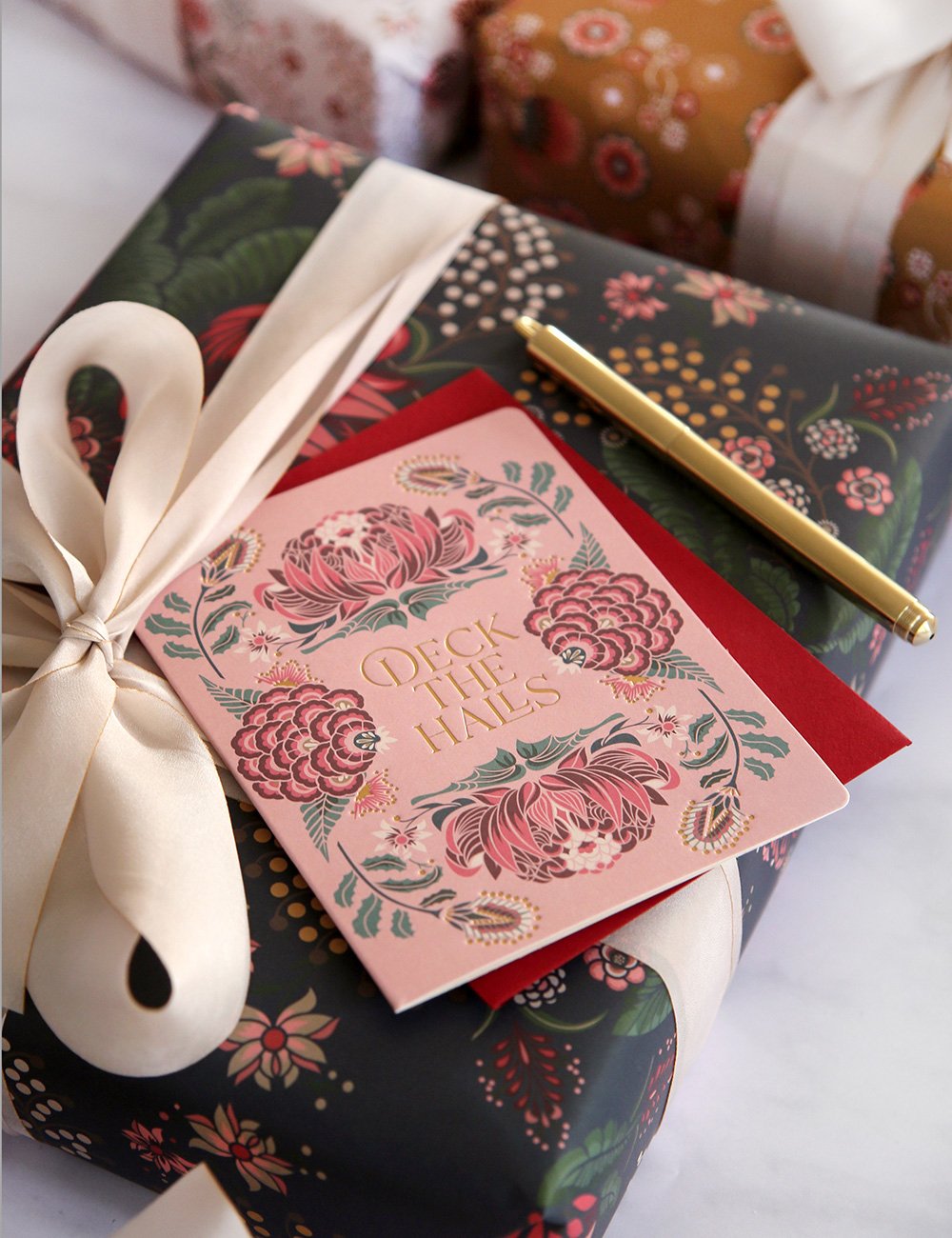 'Deck the Halls' Card
