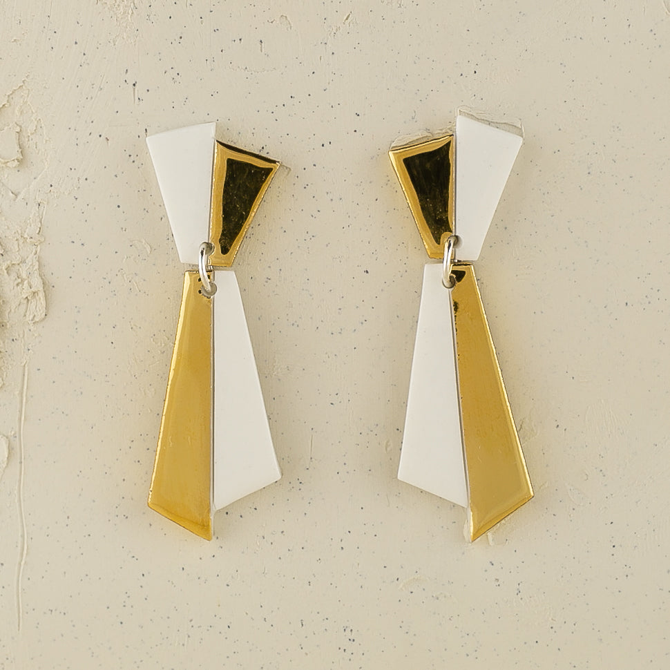 Late Night Drop White Earrings