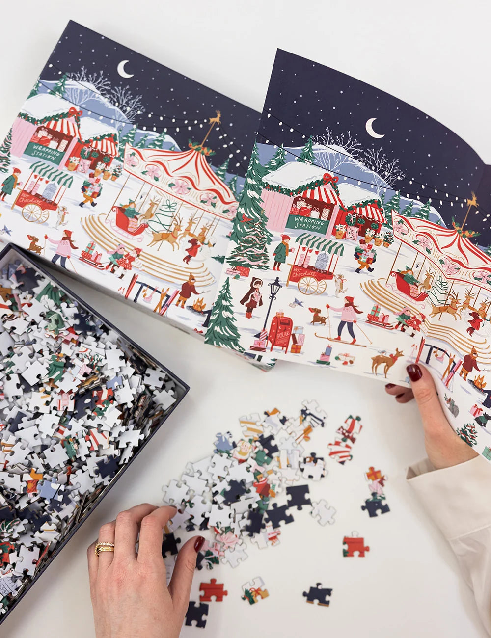 Christmas Market 1000 Piece Puzzle