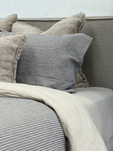 Load image into Gallery viewer, Blue Stripe Linen Pillowcase Set