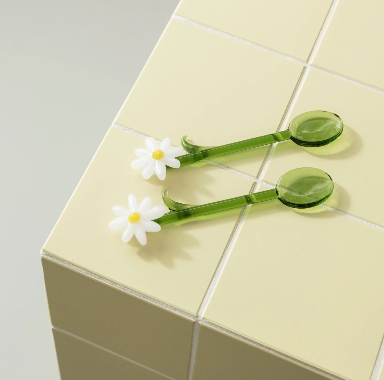 Spoon Flora White - set of 2