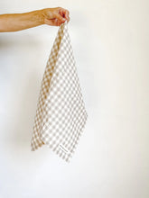 Load image into Gallery viewer, Pure French Linen Tea Towel (Gingham)