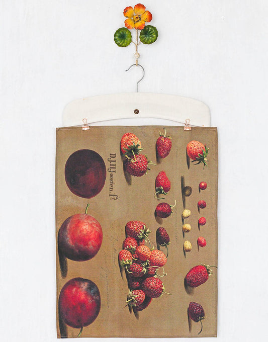 Tea Towel Strawberries